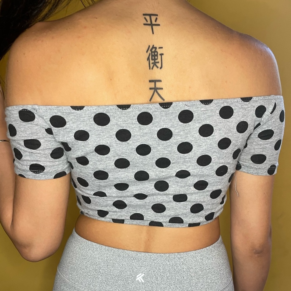 Fun Polka Dot Crop Top 💫 - Picture 5 of 6